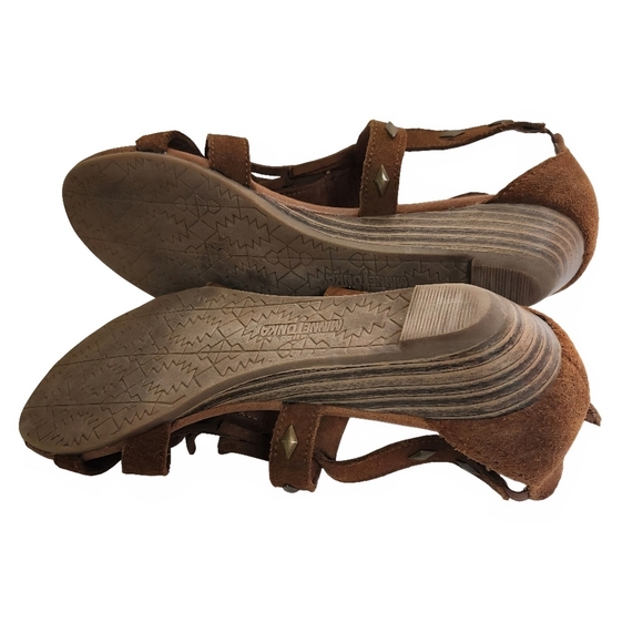 MinneTonka Brown Suede Fringe Studded Sandals Size 10 - Picture 6 of 8